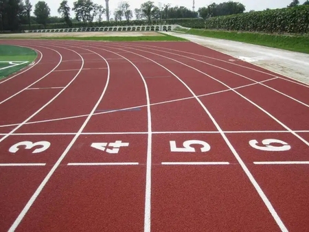 全塑型塑胶跑道